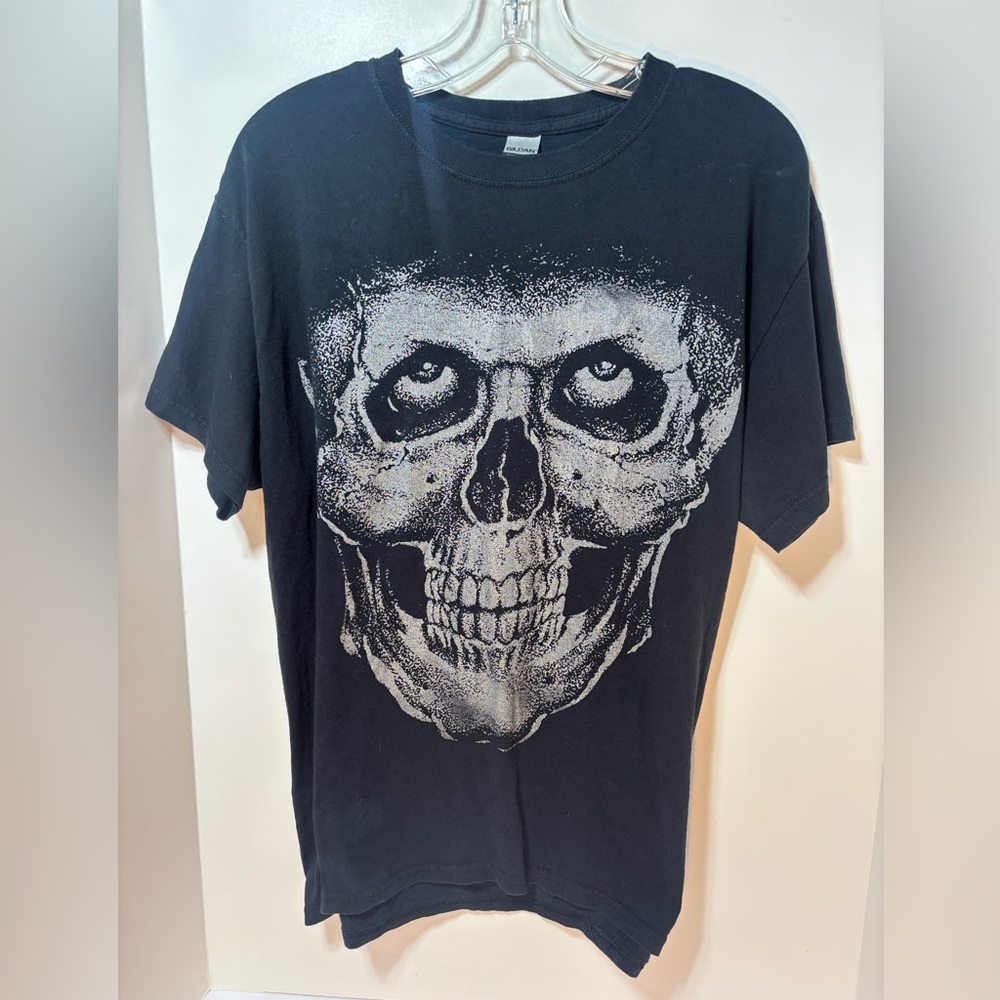 Vintage 90’s Skull art One side, “The Alley Chicago” the Otherside! men’s large